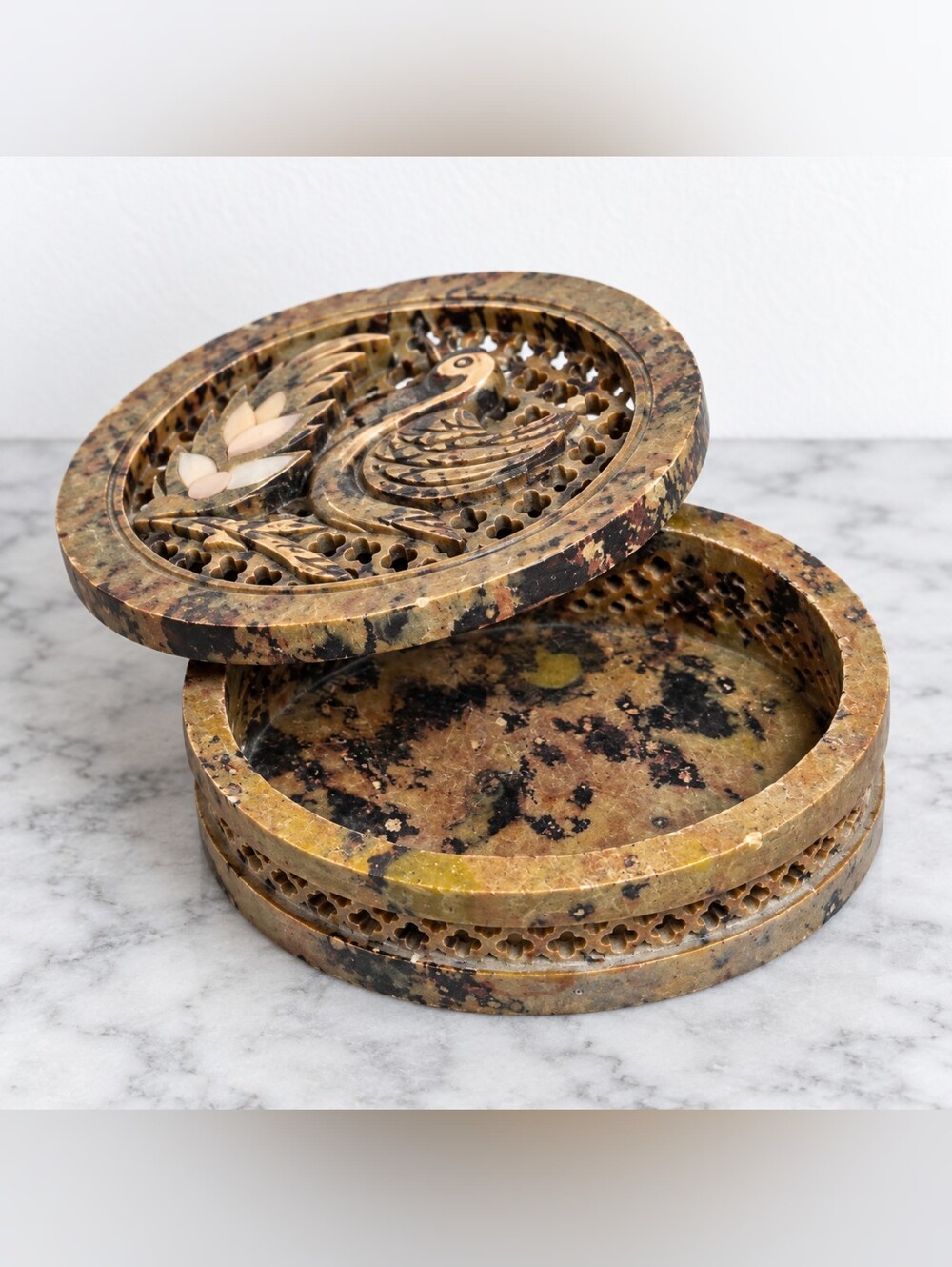 Vintage India Soapstone Bird Trinket Box Carved Jali Shell Inlay